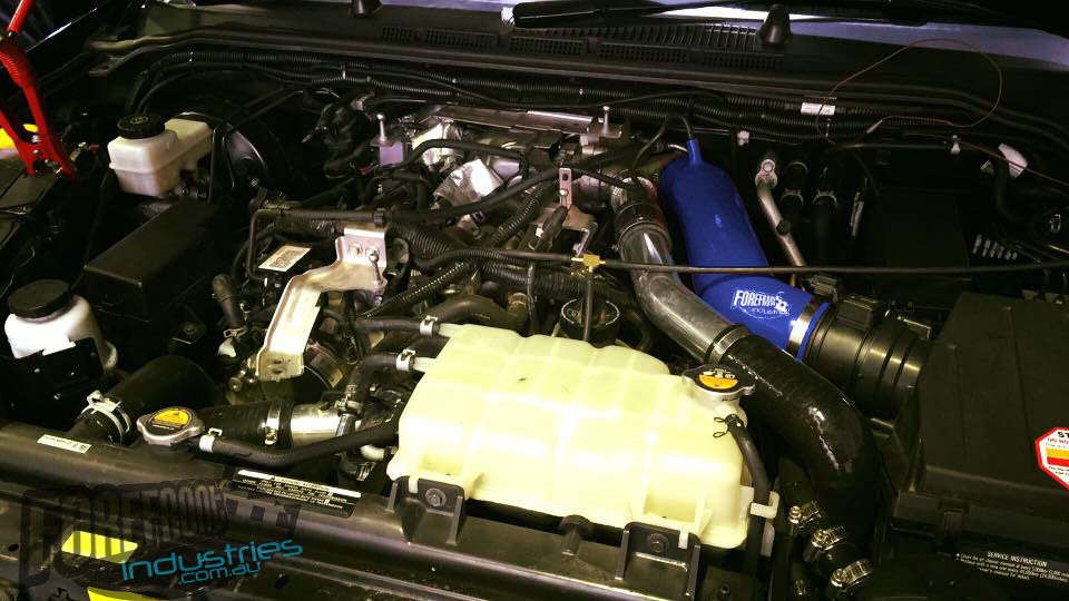 Navara D40 Intake pipe 550 V6 STX V9X